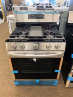5.8 cu ft. Smart Wi-Fi Enabled Fan Convection Gas Range with Air Fry & EasyClean - Image 2