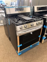 5.8 cu ft. Smart Wi-Fi Enabled Fan Convection Gas Range with Air Fry & EasyClean - Image 3